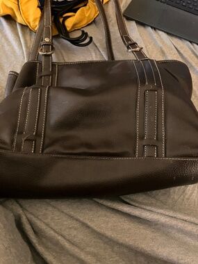 Tommy Hilfiger purse
